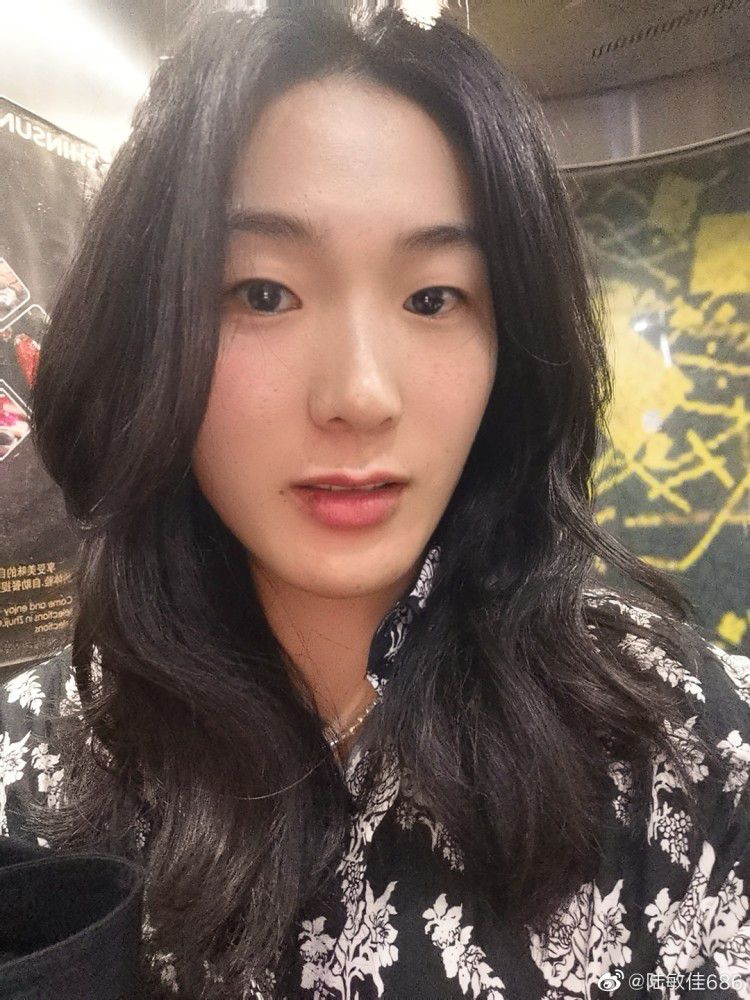 喜欢尝试塑造各种角色的姜怡伊在本片中当纲女主角;伊千媛